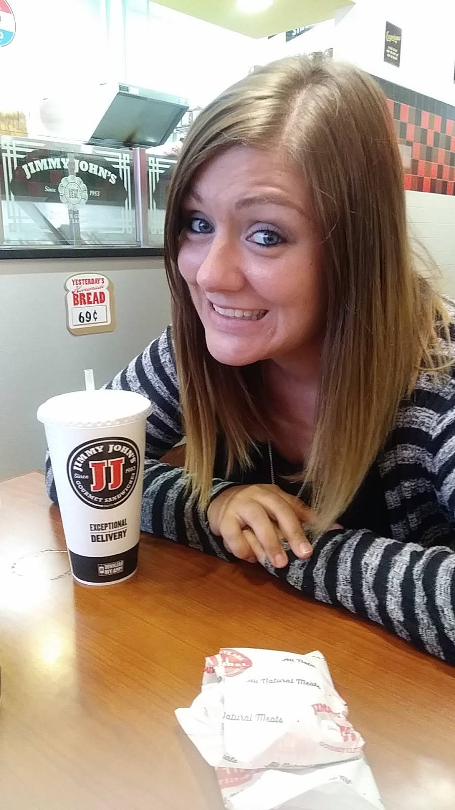 Jimmy Johns | meal delivery | 615 E McGalliard Rd, Muncie, IN 47303, USA | 7652541992 OR +1 765-254-1992