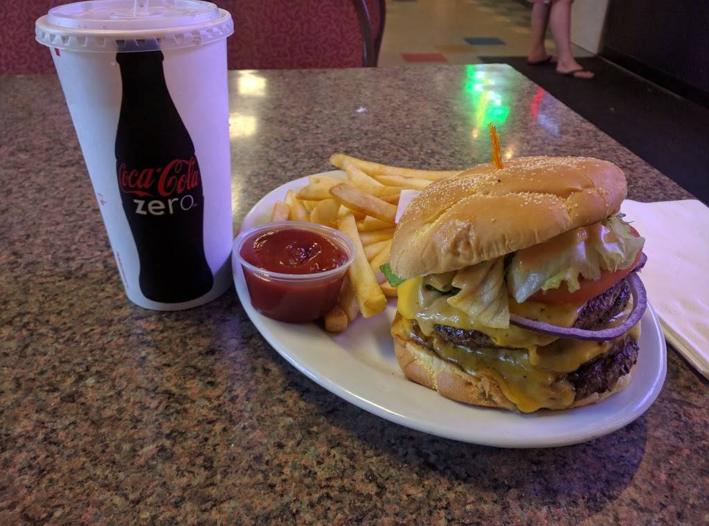 R Js Burger Joint | restaurant | 430 E 25th St #23, Tacoma, WA 98421, USA | 2535722575 OR +1 253-572-2575