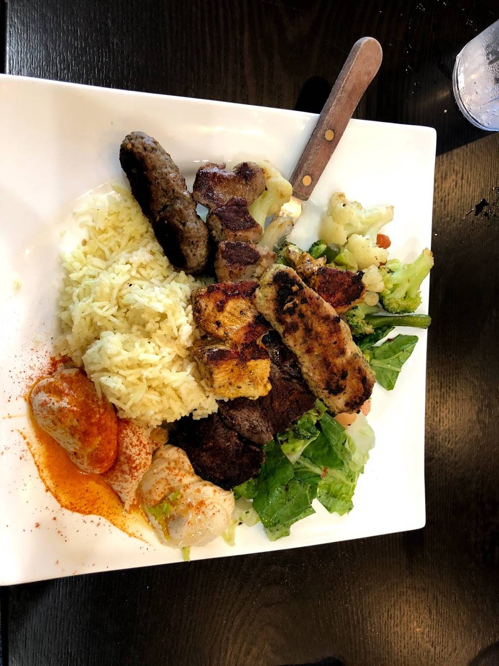 Babas Cafe | restaurant | 640 Lindero Canyon Rd, Oak Park, CA 91377, USA | 8188527433 OR +1 818-852-7433