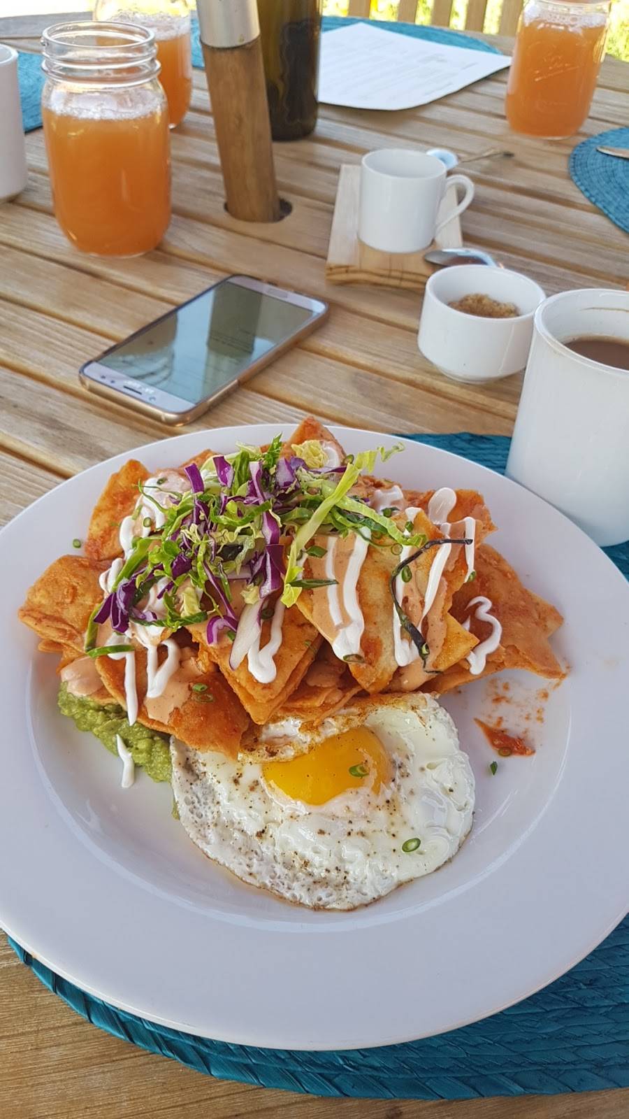 El Cafecito 3 Estrellas | restaurant | Cuchuma, Tecate, B.C., Mexico | 016656546200 OR +52 665 654 6200