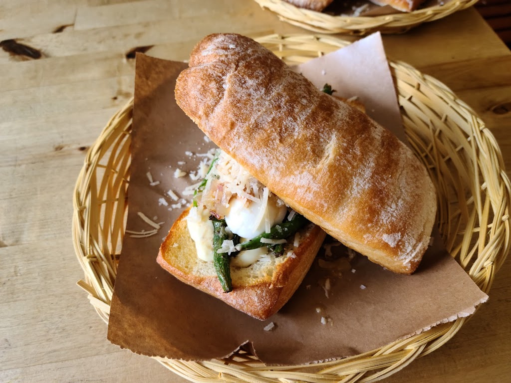 Meat Cheese Bread | restaurant | 1406 SE Stark St, Portland, OR 97214, USA | 5032341700 OR +1 503-234-1700