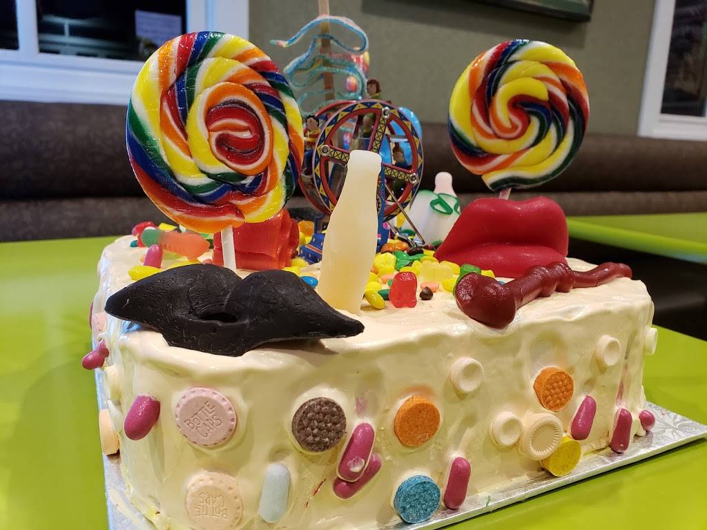 YOLO Yogurt & Desserts- Frozen Yogurt, Crepe, Gelato, Acai Bowls | cafe | 1355 Old Northern Blvd, Roslyn, NY 11576, USA | 5162009191 OR +1 516-200-9191