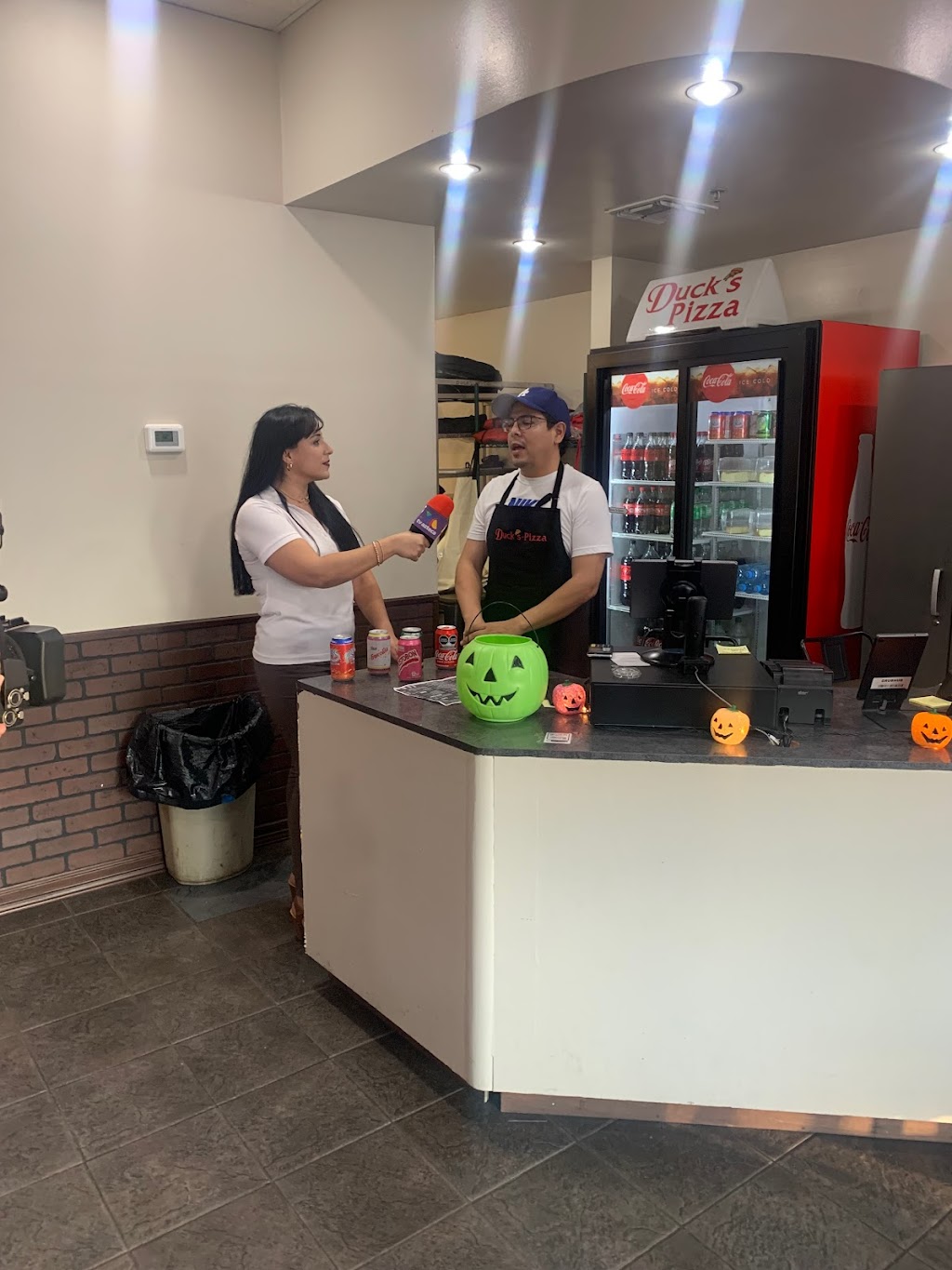 Ducks Pizza | restaurant | 4001 S Shary Rd suite 650, Mission, TX 78572, USA | 9565999583 OR +1 956-599-9583