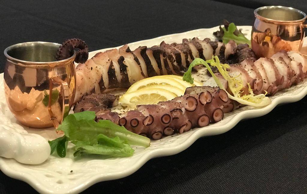 Bamboo Island Bar | restaurant | 119 Bridge St, Bradenton Beach, FL 34217, USA | 9418036416 OR +1 941-803-6416