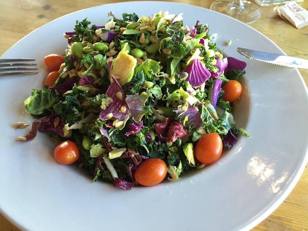 Off the Wall Bar & Grill | restaurant | Kirkwood Meadows Dr, Kirkwood, CA 95646, USA | 2092587365 OR +1 209-258-7365