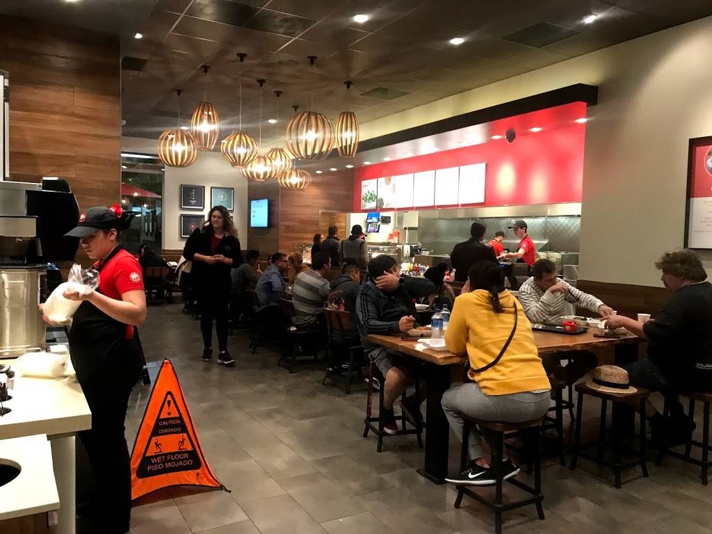 Panda Express | restaurant | 49204 Seminole Dr, Cabazon, CA 92230, USA | 9518490023 OR +1 951-849-0023