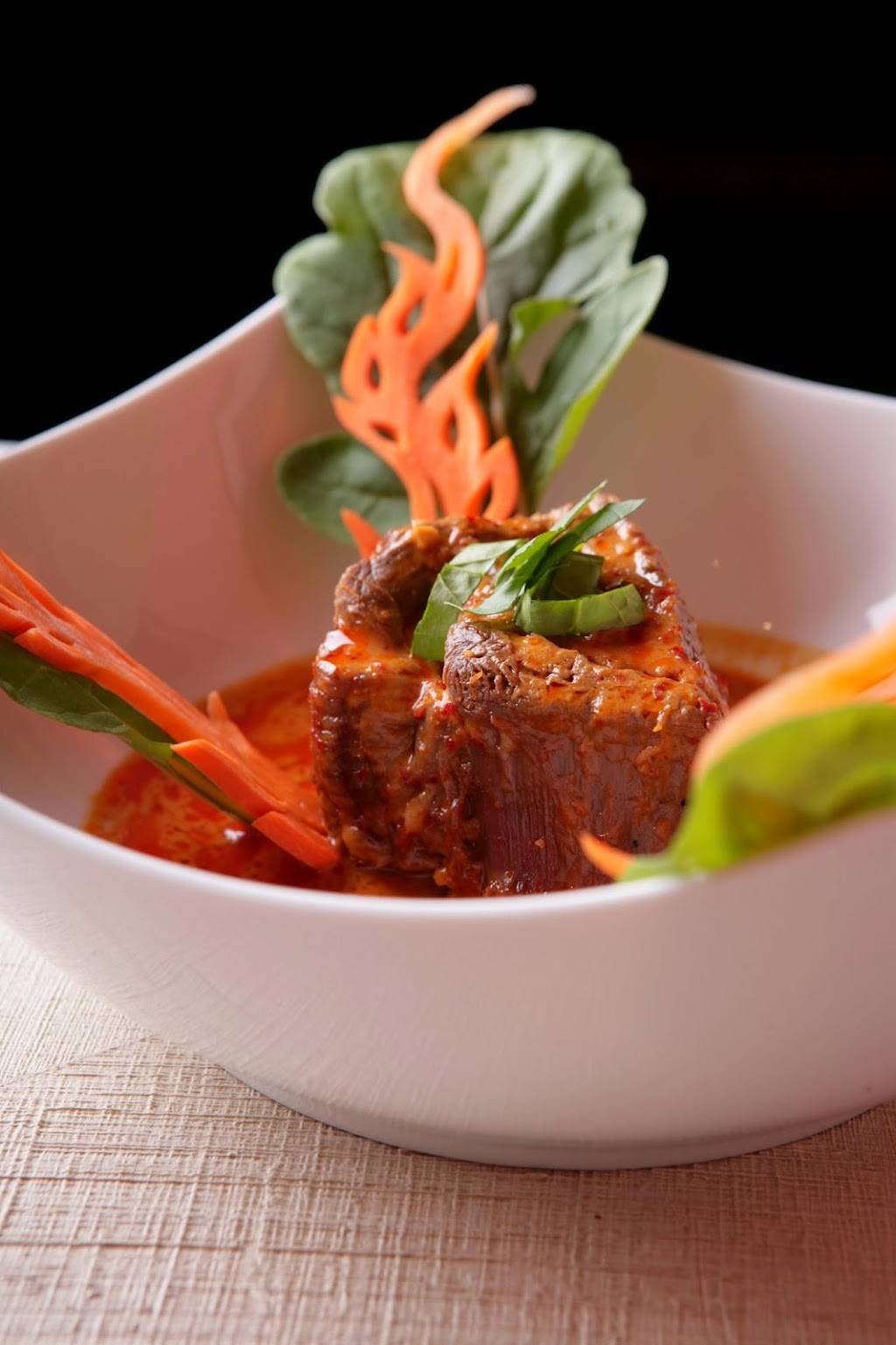 Aruns Thai Restaurant | restaurant | 4156 N Kedzie Ave, Chicago, IL 60618, USA | 7735391909 OR +1 773-539-1909