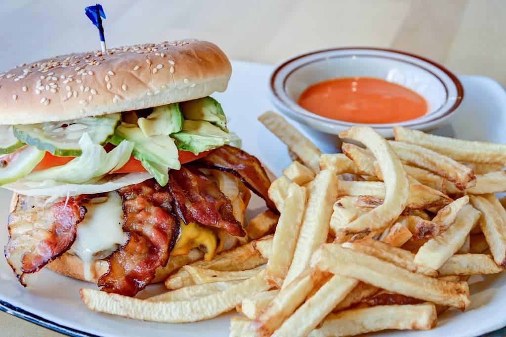 Original Buffalo Wings | restaurant | 2499 Lombard St, San Francisco, CA 94123, USA | 4159318181 OR +1 415-931-8181