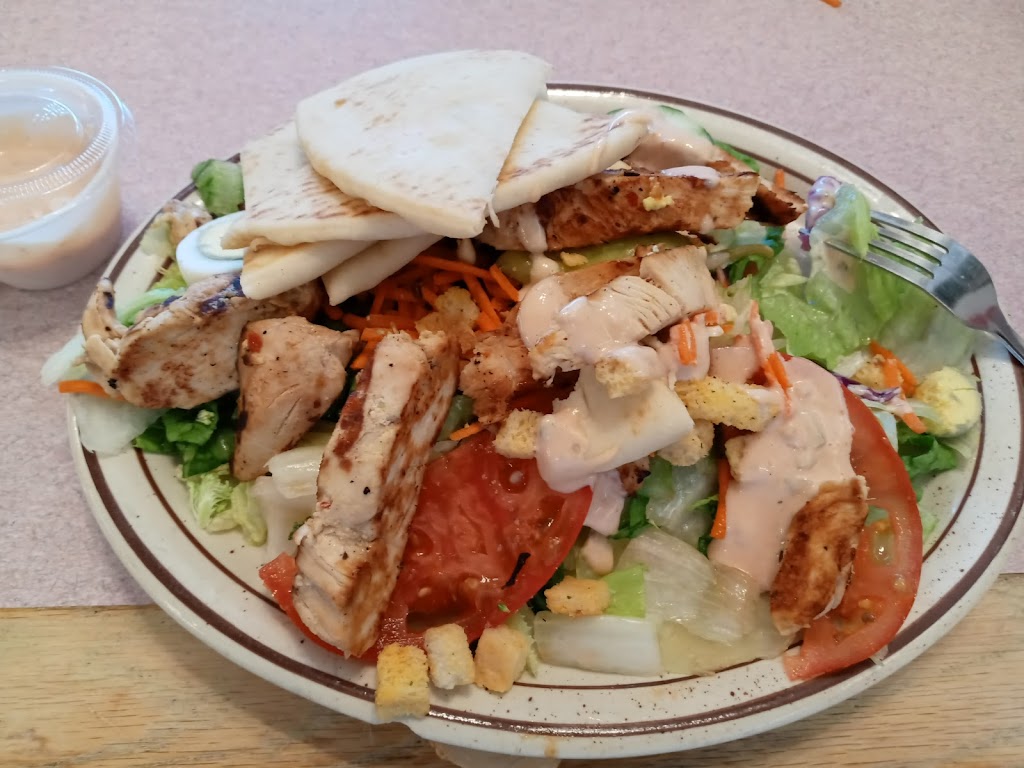 Mega Toms Charbroiled Burgers | restaurant | 1701 E Main St, Barstow, CA 92311, USA | 7602566466 OR +1 760-256-6466