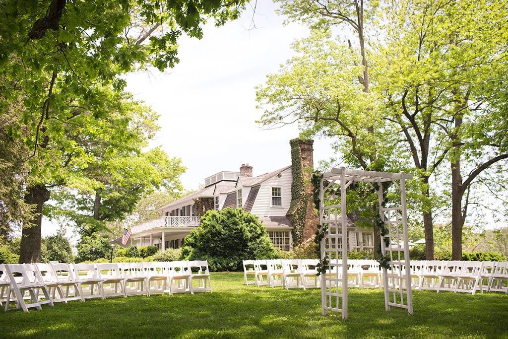 Greencroft Club | restaurant | 575 Rodes Dr, Charlottesville, VA 22903, USA | 4342965597 OR +1 434-296-5597