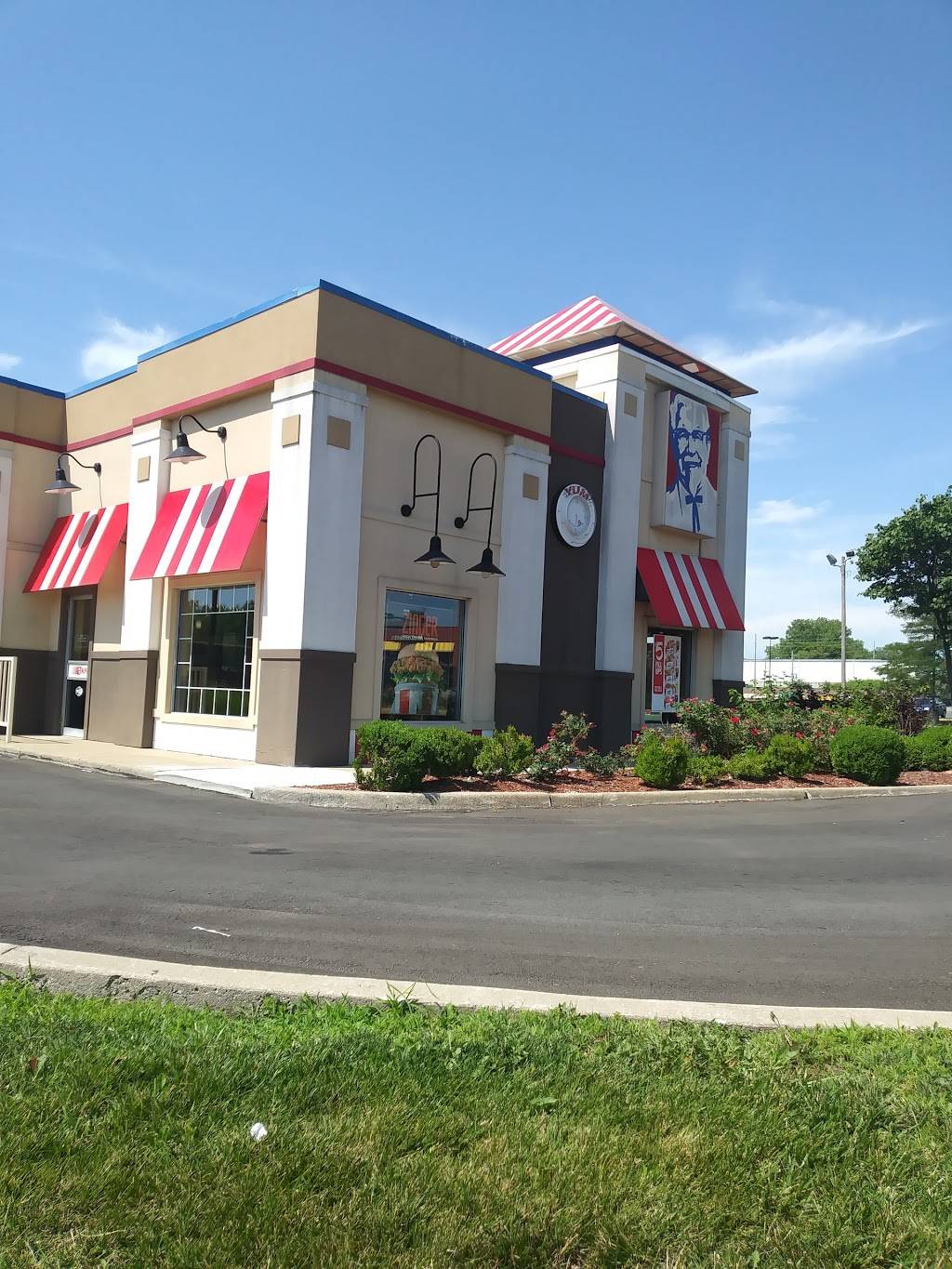 KFC | restaurant | 7517 State Ave, Kansas City, KS 66112, USA | 9133343200 OR +1 913-334-3200