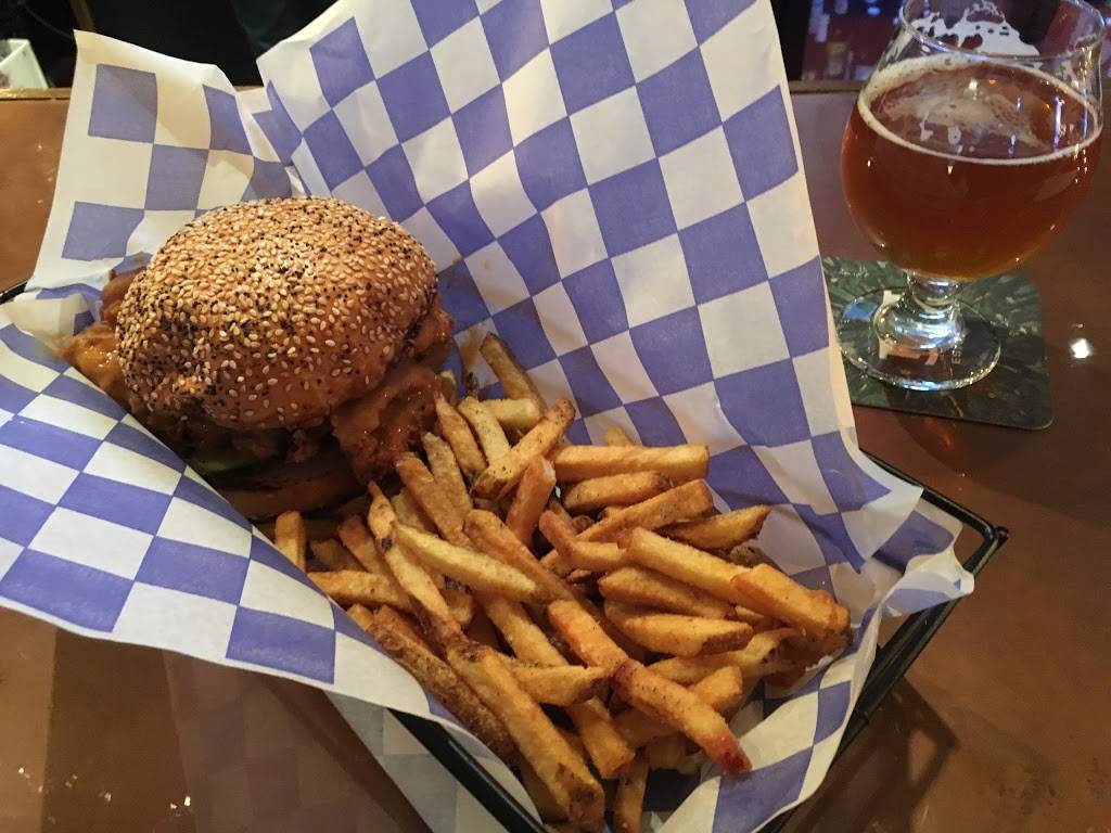 1836 Kitchen and Taproom | restaurant | 34 E Broad Way, Lovettsville, VA 20180, USA | 5406685835 OR +1 540-668-5835