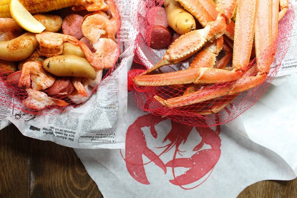 A.W. Shucks Seafood Shack | restaurant | 208 King St, Charleston, SC 29401, USA | 8436281554 OR +1 843-628-1554