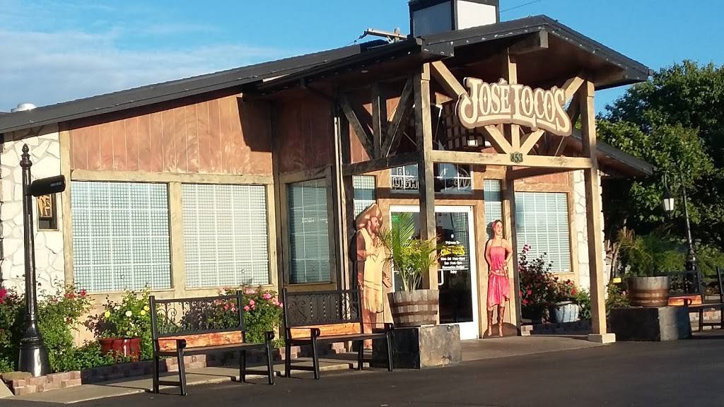 Jose Locos | restaurant | 853 N Glenstone Ave, Springfield, MO 65802, USA | 4178311300 OR +1 417-831-1300