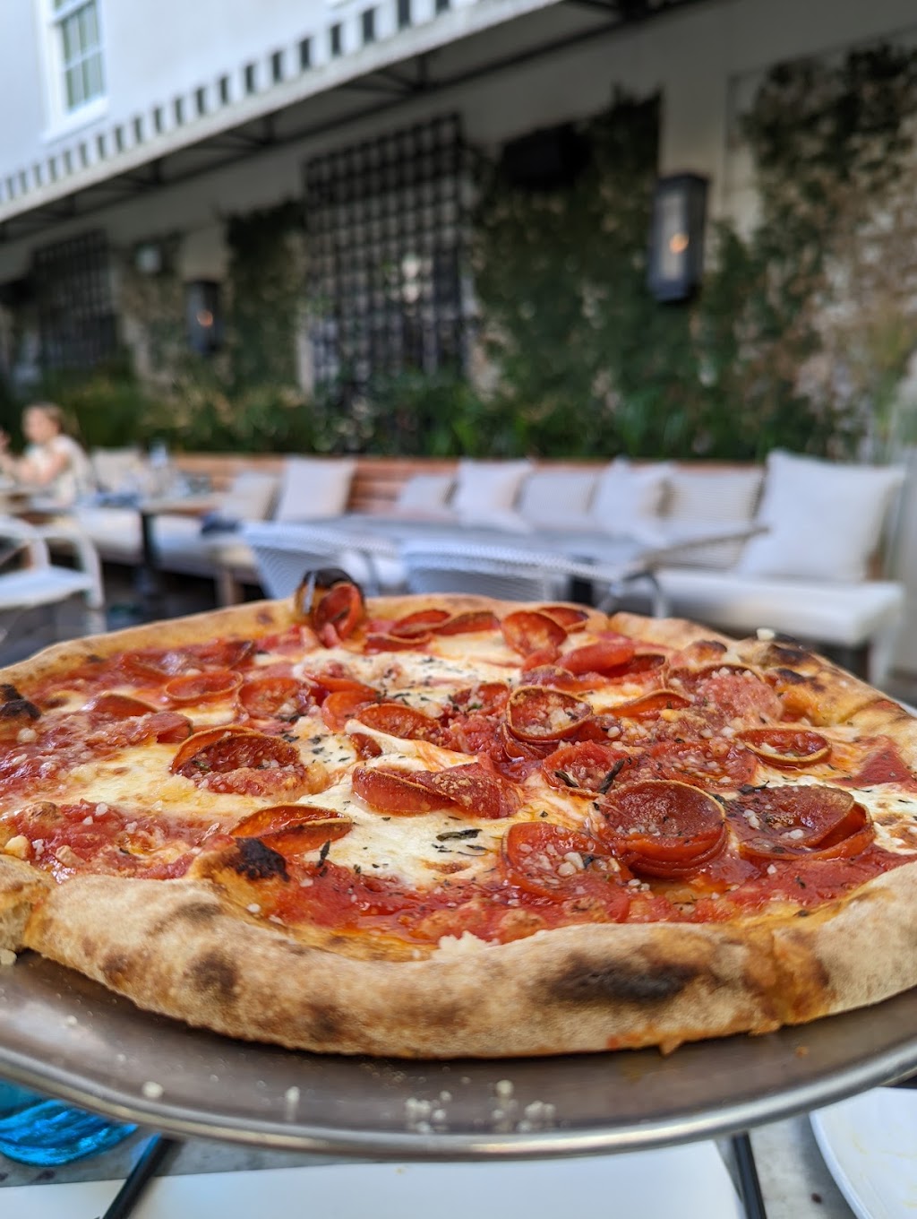 Frannie & The Fox | restaurant | 181 Church St, Charleston, SC 29401, USA | 8435772644 OR +1 843-577-2644