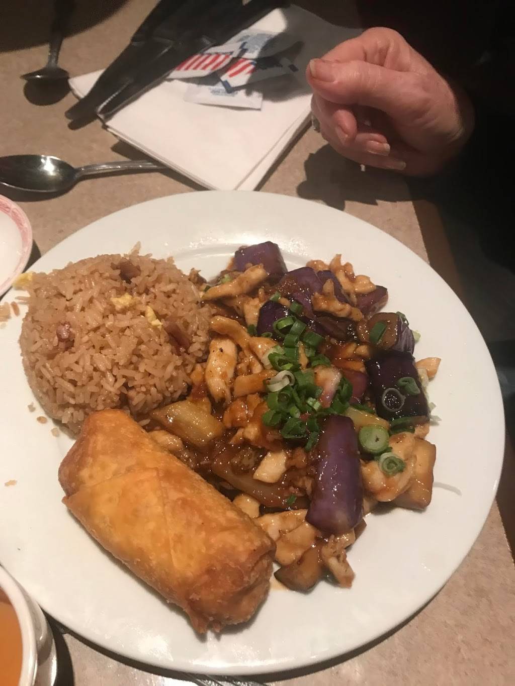 Hunan Gardens Chinese Restaurant | restaurant | 4900 Linton Blvd #23, Delray Beach, FL 33445, USA | 5614981898 OR +1 561-498-1898