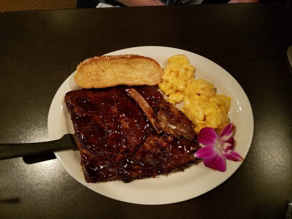 The Cutting Board | restaurant | 2699 Ramada Rd, Burlington, NC 27215, USA | 3362292770 OR +1 336-229-2770