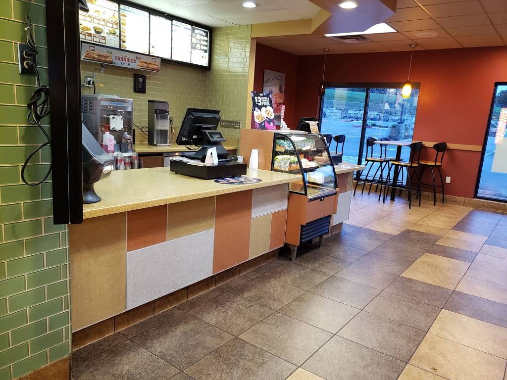 Jack in the Box | restaurant | 13714 Roosevelt Rd, Monroe, WA 98272, USA | 3608638377 OR +1 360-863-8377