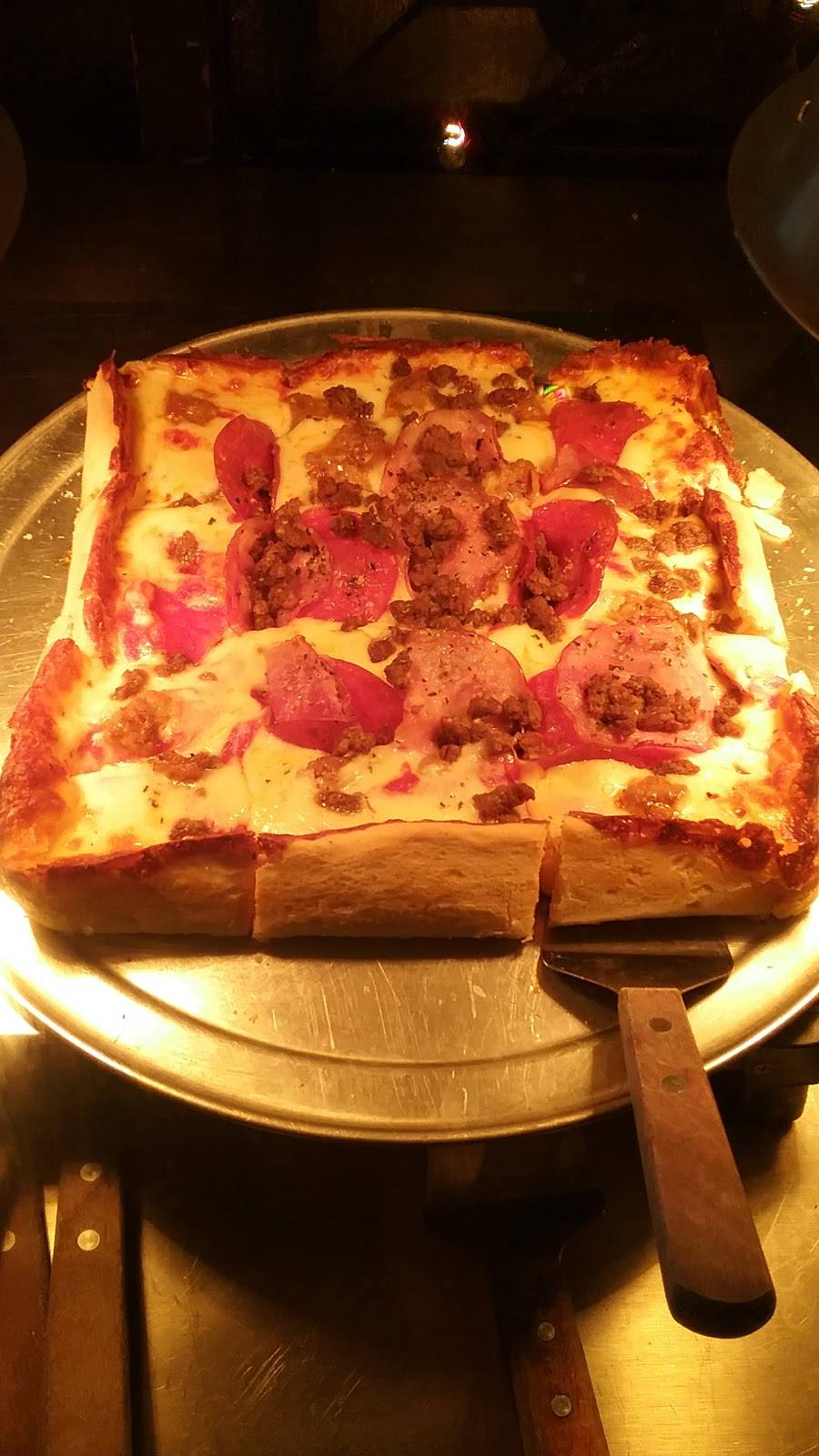 Peoria Pizza Works | restaurant | 3921 N Prospect Rd, Peoria Heights, IL 61616, USA | 3096825446 OR +1 309-682-5446