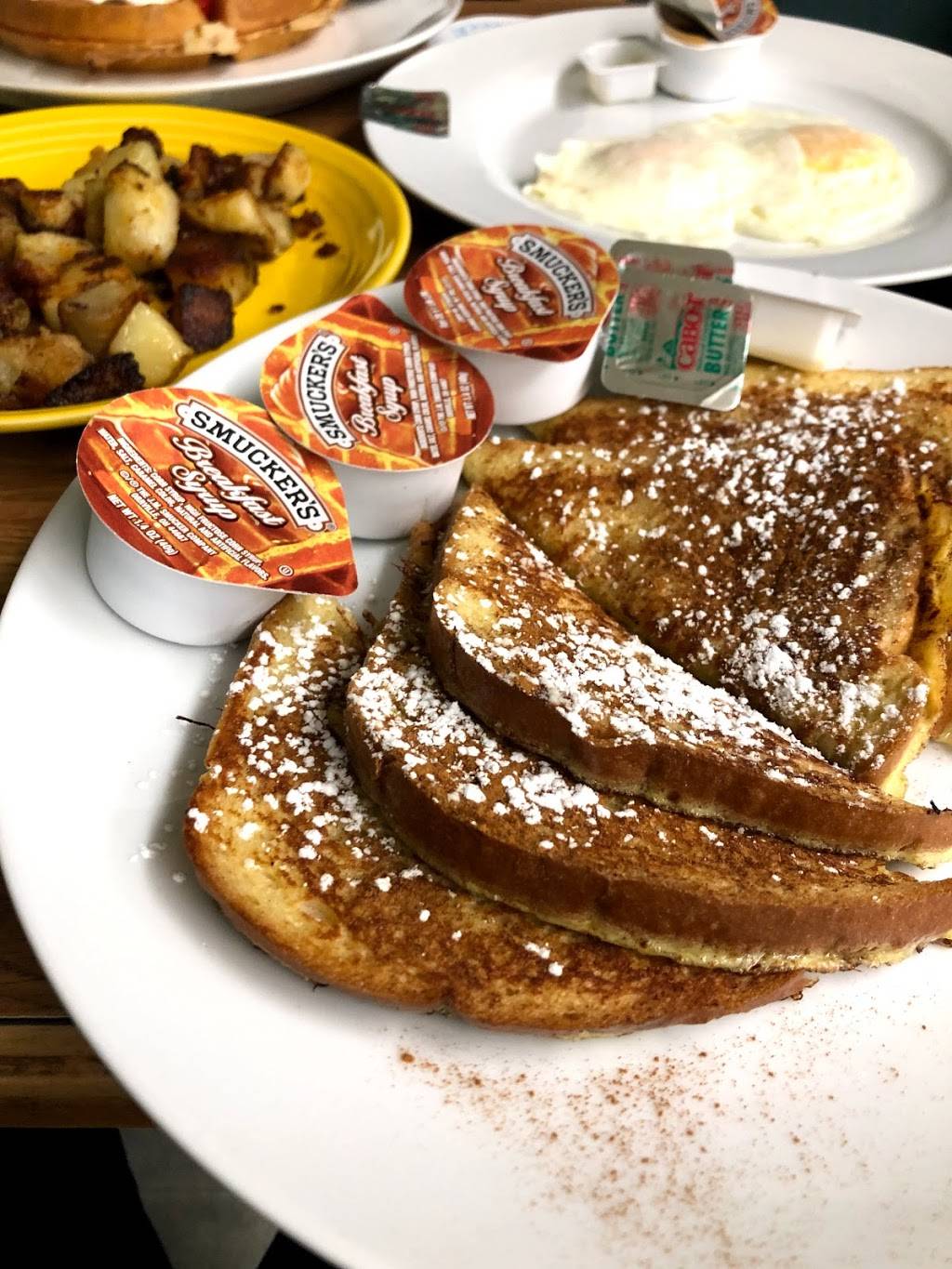 Larrys PX | restaurant | 1591 Main St, Chatham, MA 02633, USA | 5089453964 OR +1 508-945-3964