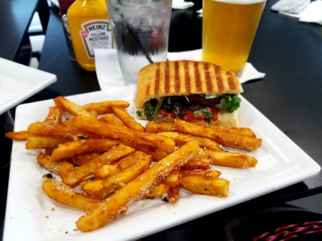 Crave Robata Grill & Bar | restaurant | McNamara Terminal, Between Gates A6 and A8, Worldgateway Pl, Detroit, MI 48242, USA | 7342290616 OR +1 734-229-0616