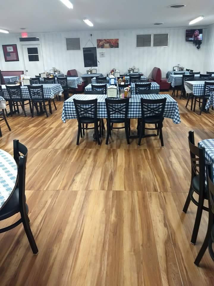 Knights Cafe | restaurant | 608 Hampton St, Kershaw, SC 29067, USA | 8034752321 OR +1 803-475-2321