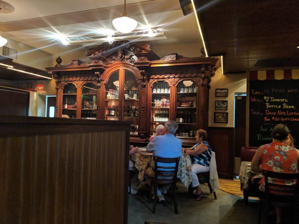 Clough Crossings | restaurant | 6892 Clough Pike, Cincinnati, OH 45244, USA | 5136247800 OR +1 513-624-7800