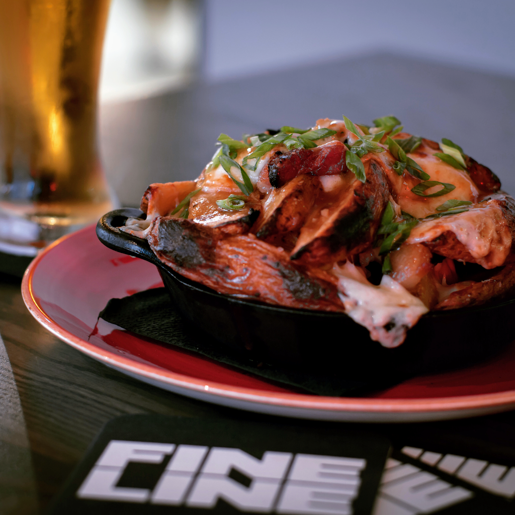 Fine Line | restaurant | 500 Ocean Ave, Revere, MA 02151, USA | 7816291839 OR +1 781-629-1839