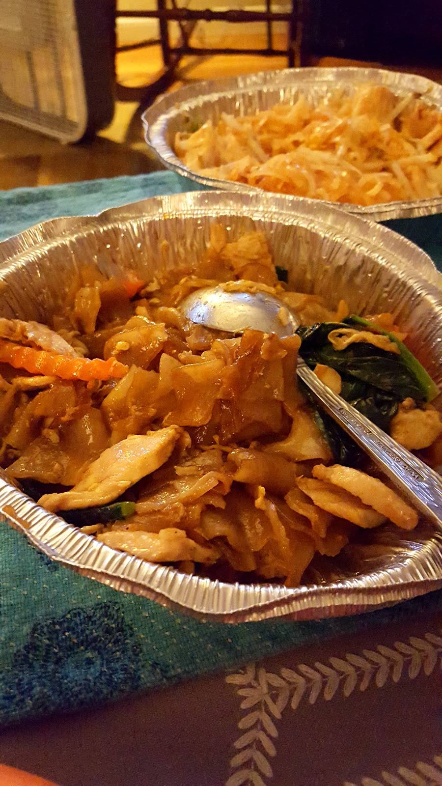 Thai Joint | restaurant | 3456 Adams Ave, San Diego, CA 92116, USA | 6195646659 OR +1 619-564-6659