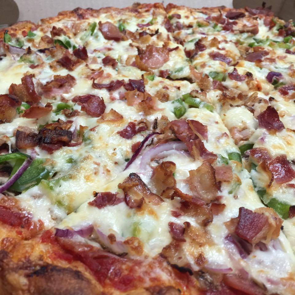 Riverside Pizzeria Ottawa | meal delivery | 3679 Riverside Dr, Ottawa, ON K1V 1G8, Canada | 6132608555 OR +1 613-260-8555