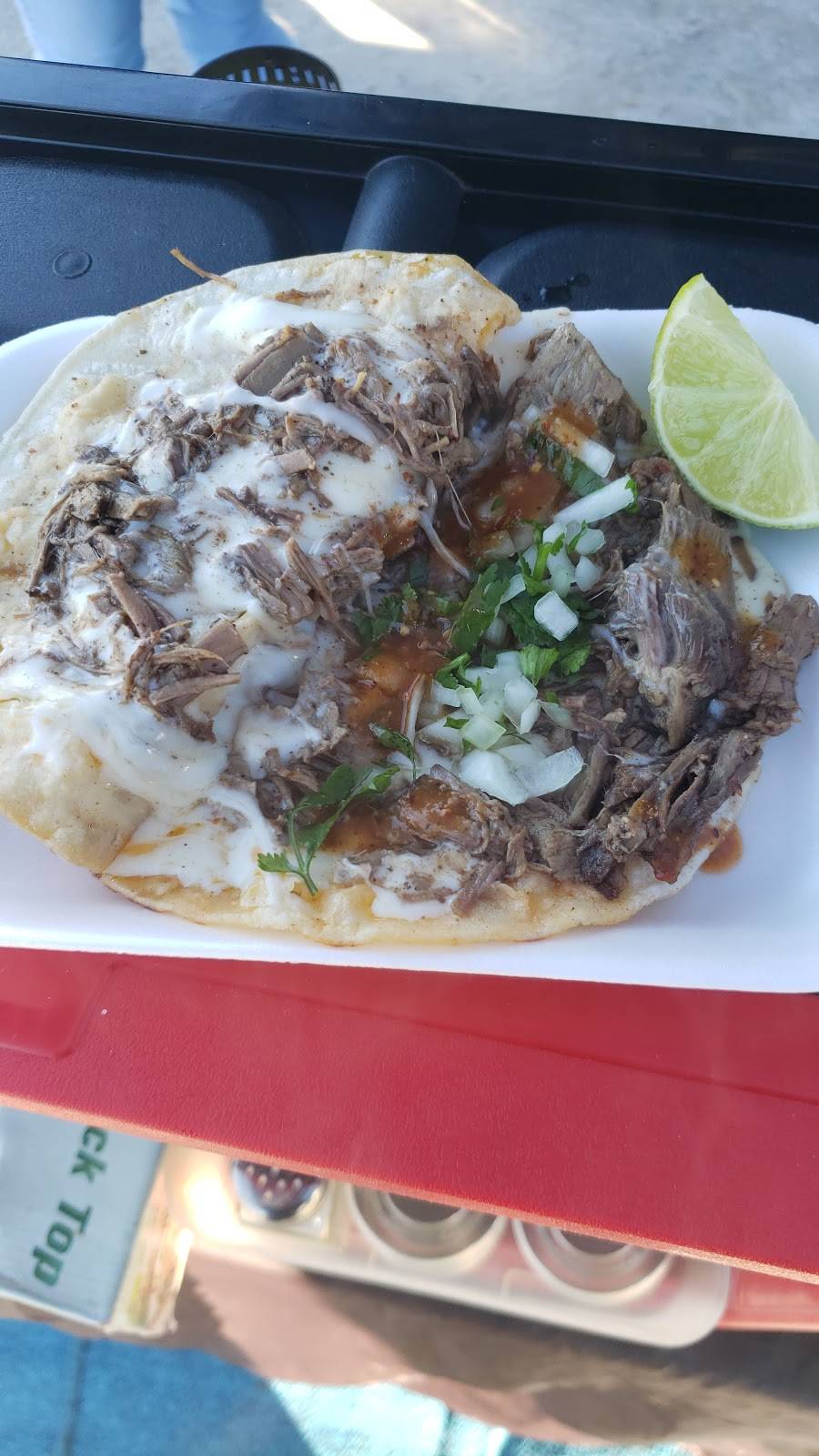 Polk St / Bradley Ave Tacos Y Quesadillas Echas A Mano | restaurant | Sylmar, CA 91342, USA | 3234798557 OR +1 323-479-8557