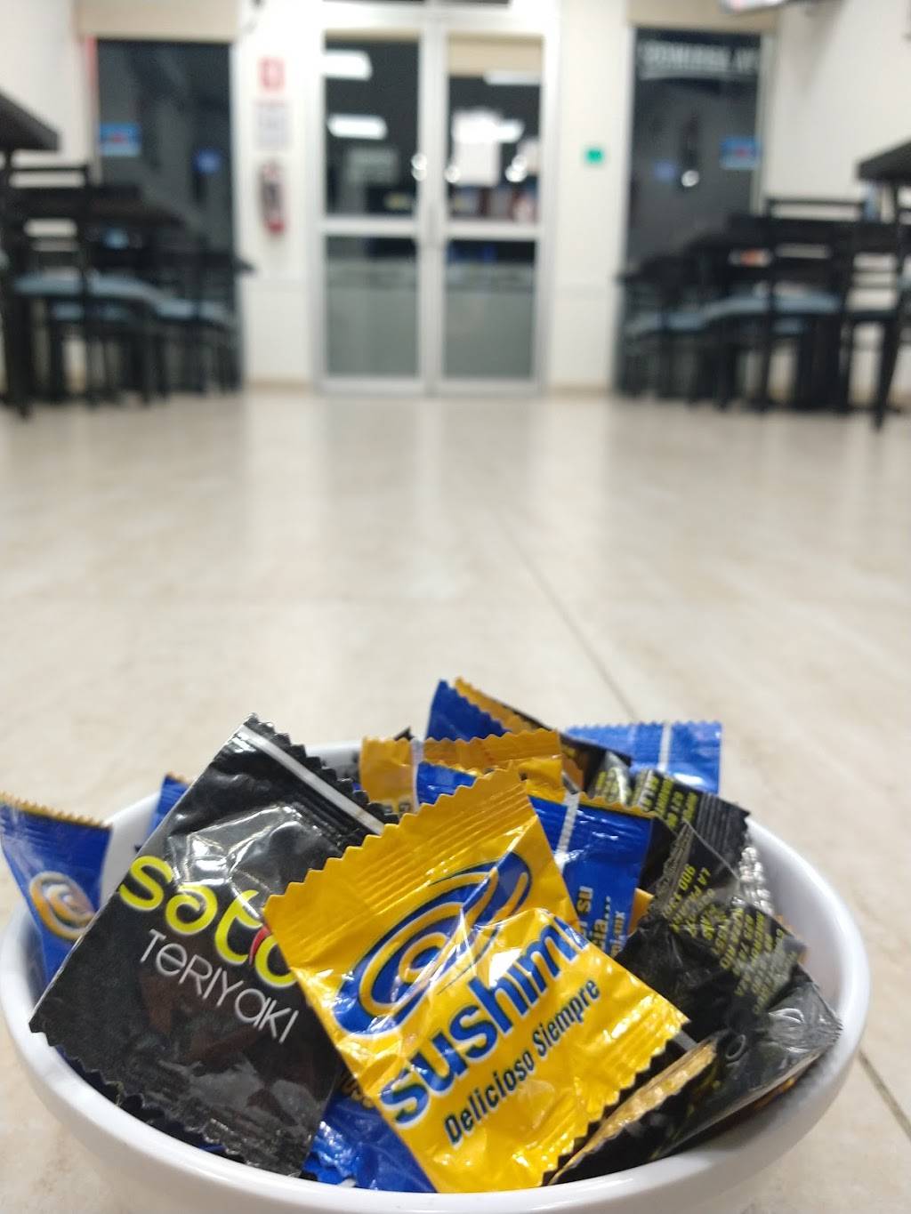 Sushimi | restaurant | 2, Blvd. el Refugio 25420, Sevilla Residencial, El Florido 1ra y 2da Secc, 22490 Tijuana, B.C., Mexico | 016646606060 OR +52 664 660 6060