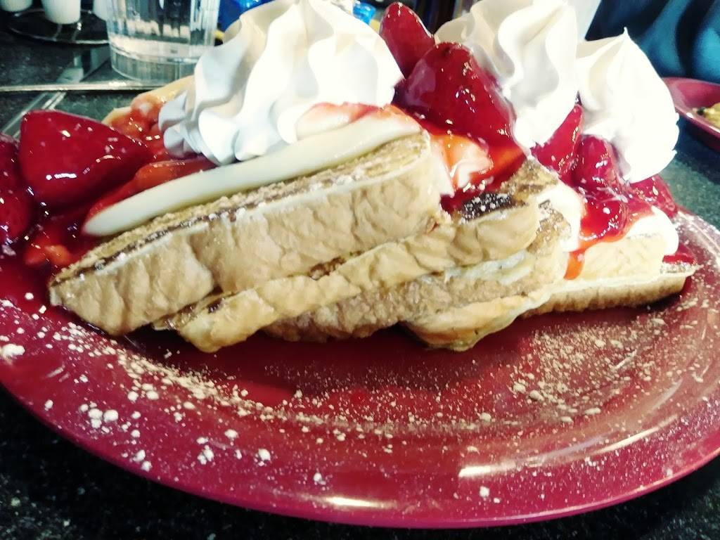 Round the Clock Lansing | restaurant | 17601 Torrence Ave, Lansing, IL 60438, USA | 7084187244 OR +1 708-418-7244