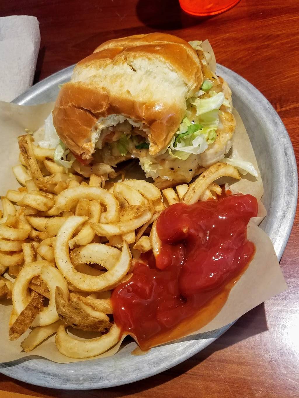 Hooters | meal takeaway | 12914 Northwest Fwy, Houston, TX 77040, USA | 7136594668 OR +1 713-659-4668