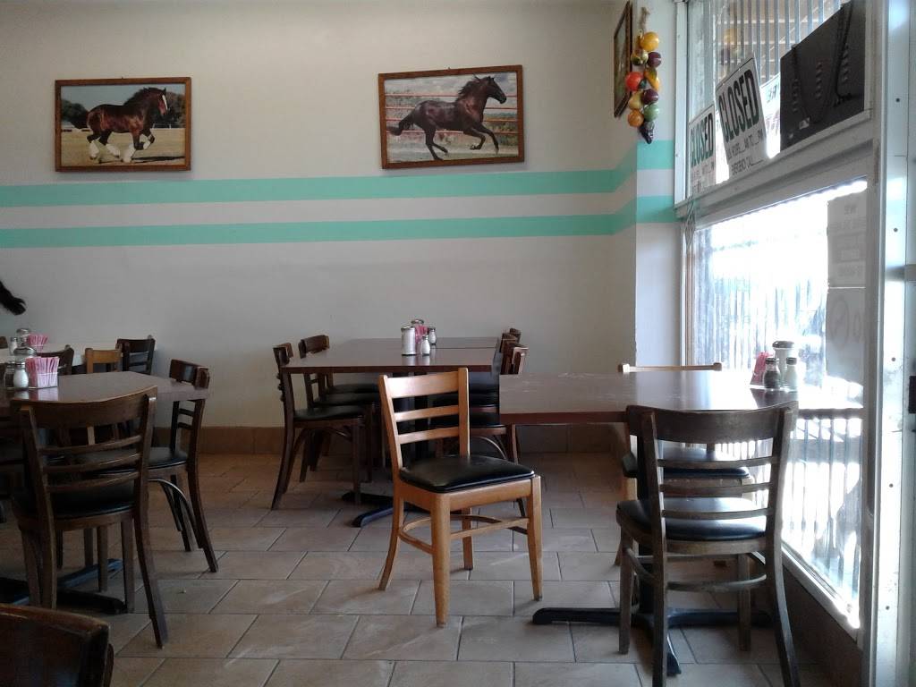 Taqueria El Guanajuatense | restaurant | 7714 Medina Base Rd, San Antonio, TX 78227, USA | 2106457105 OR +1 210-645-7105