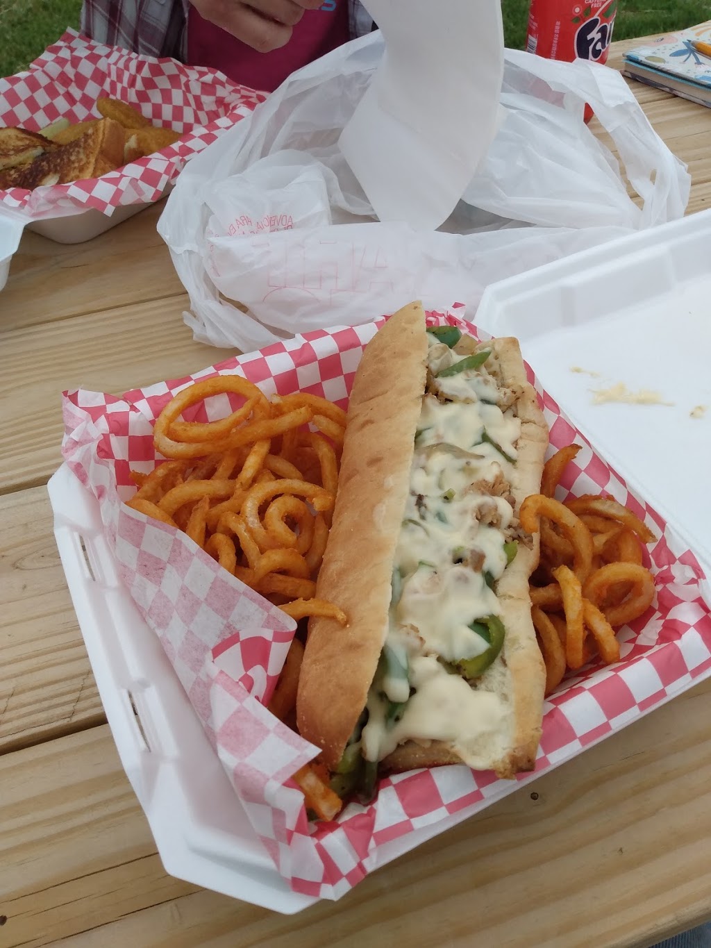 The Rustic Wagon | restaurant | 21298 State Hwy 112, Cassville, MO 65625, USA | 7852493741 OR +1 785-249-3741