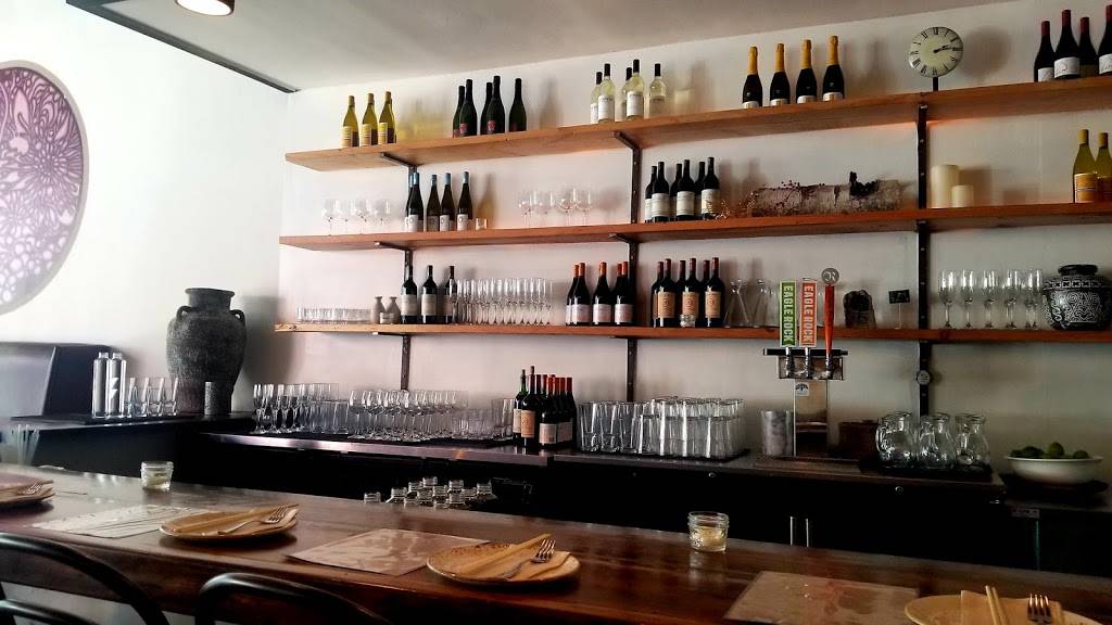 Teni East Kitchen | restaurant | 4015 Broadway, Oakland, CA 94611, USA | 5105971860 OR +1 510-597-1860