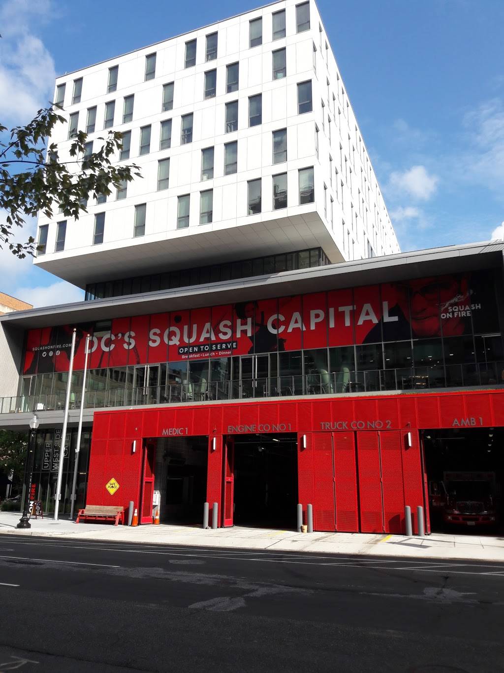 Upper West Side Café | restaurant | 2233 M St NW, Washington, DC 20037, USA | 2022412233 OR +1 202-241-2233