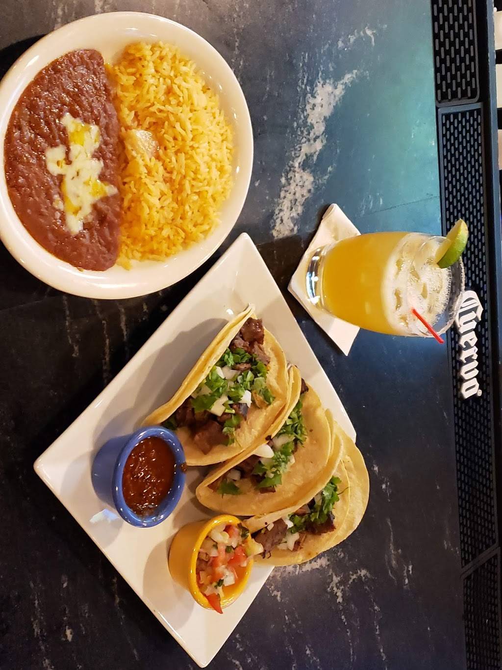 Casa Tequila Bar & Grill | restaurant | 200 Reinekers Ln, Alexandria, VA 22314, USA | 7035185312 OR +1 703-518-5312