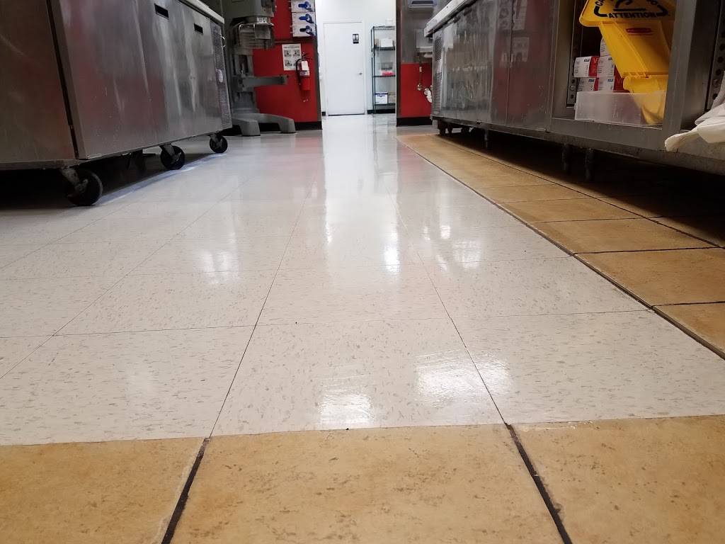 Papa Murphys | Take N Bake Pizza | meal takeaway | 229 N Andover Rd Suite 700, Andover, KS 67002, USA | 3167339500 OR +1 316-733-9500