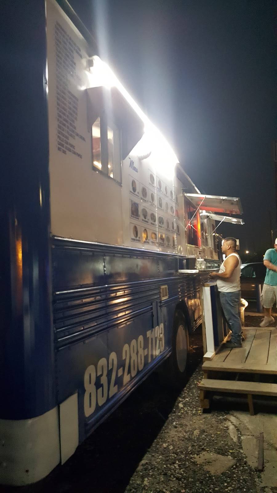 Antojitos Hondurenos Mariela | restaurant | 4736 Telephone Rd, Houston, TX 77087, USA | 8322887123 OR +1 832-288-7123