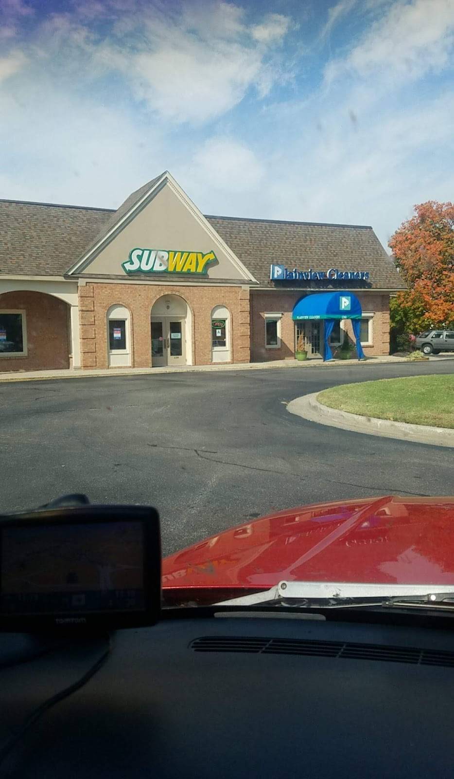 Subway | restaurant | 1259 Hurstbourne Lane Space 218 Plainview, Village S/C, Louisville, KY 40222, USA | 5023390782 OR +1 502-339-0782