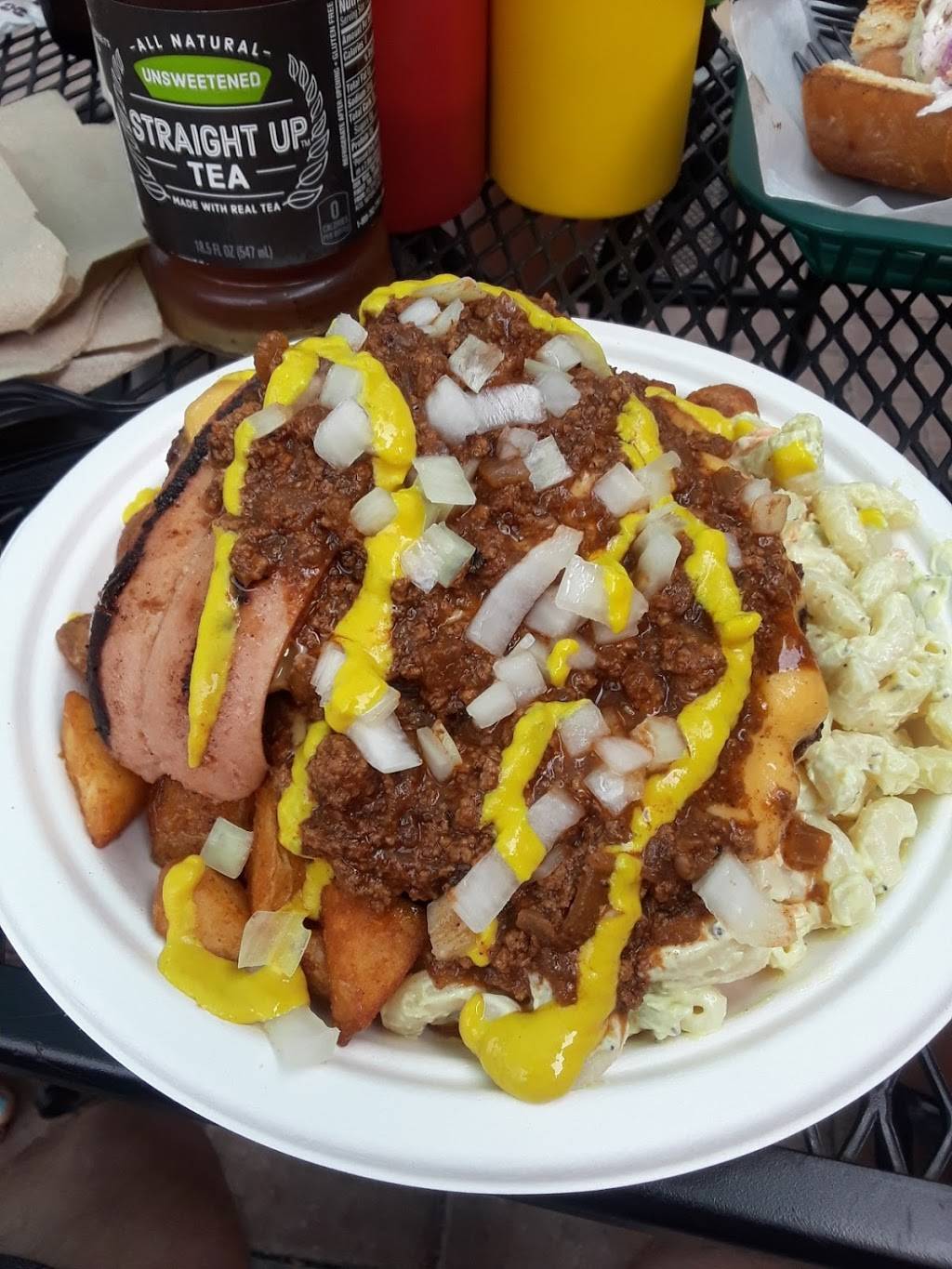 Dogtown | restaurant | 691 Monroe Ave, Rochester, NY 14607, USA | 5852716620 OR +1 585-271-6620