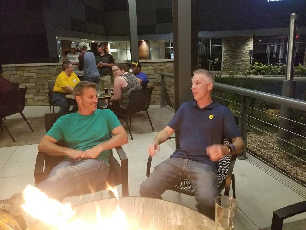 Whispering Winds Vineyards and Tasting Room | restaurant | 5025 Lindberg St, Lincoln, NE 68516, USA | 4023661035 OR +1 402-366-1035