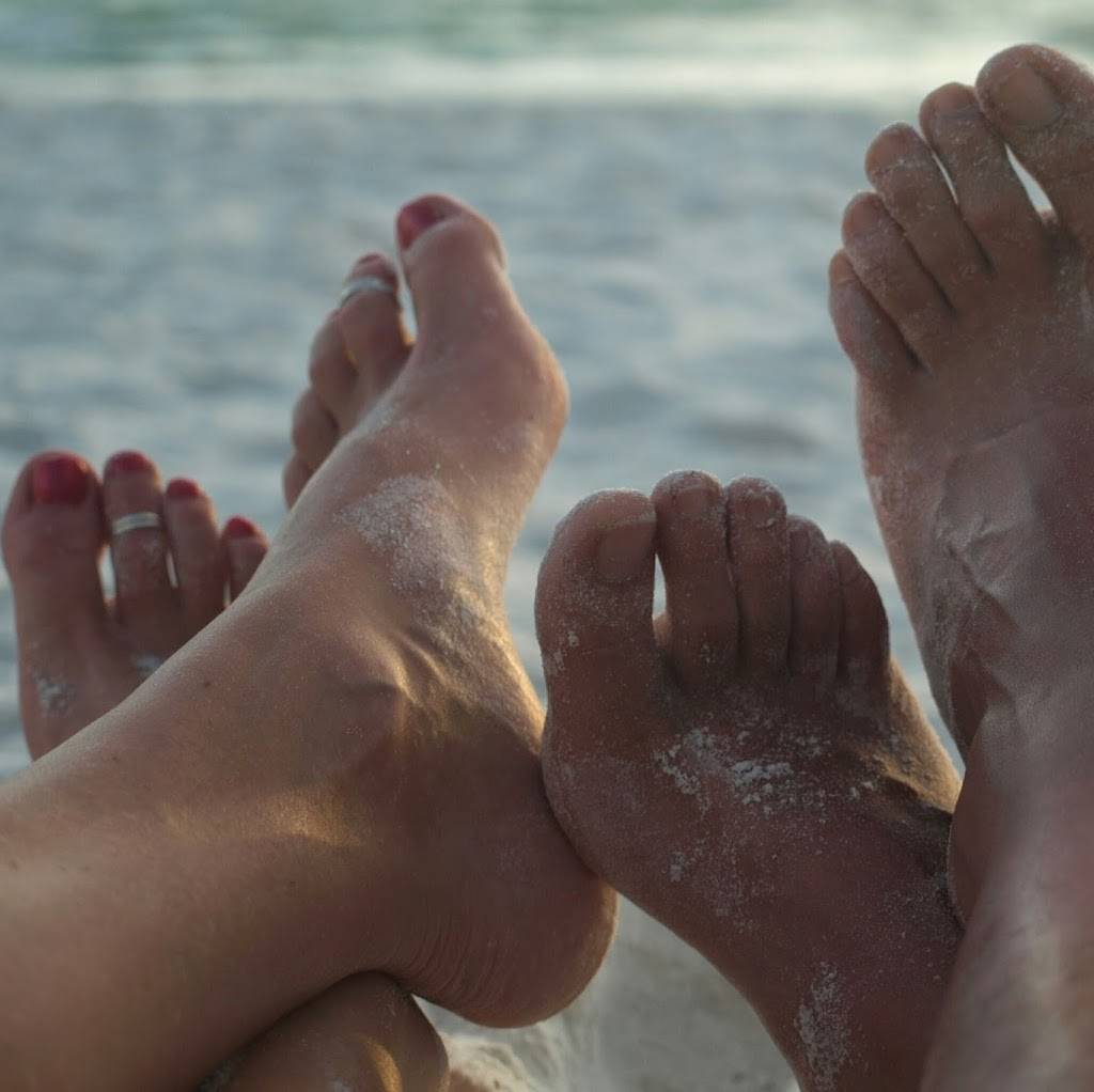 The Landing on Gun Lake | shopping mall | 11925 Marsh Rd, Shelbyville, MI 49344, USA | 2696724222 OR +1 269-672-4222