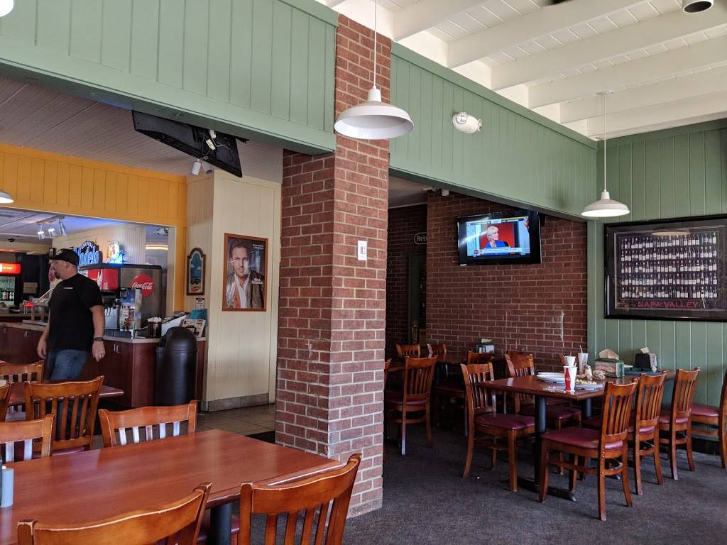 Straw Hat Pizza | restaurant | 3765 La Sierra Ave, Riverside, CA 92505, USA | 9513542590 OR +1 951-354-2590