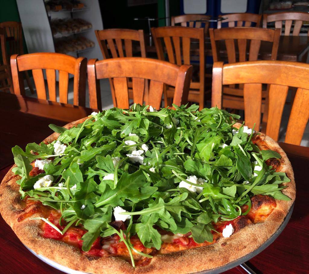 Famiglia Fornaciari Wood Fired Pizza | restaurant | 1268 Broadway unit B, Saugus, MA 01906, USA | 7815585353 OR +1 781-558-5353