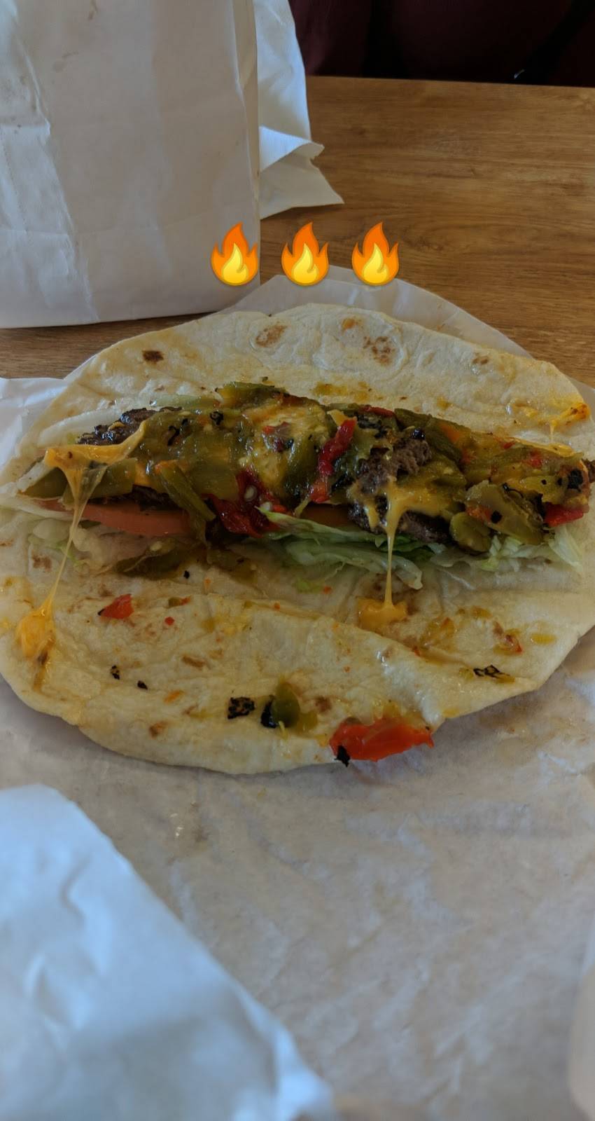 Circle T Burgers | restaurant | 523 NM-314, Belen, NM 87002, USA | 5058644135 OR +1 505-864-4135