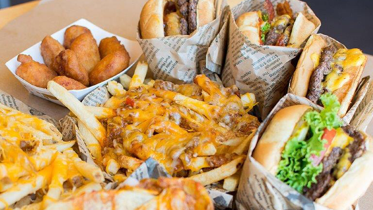 Wayback Burgers | restaurant | 1090 Williams Reserve Blvd Suite H, Wadsworth, OH 44281, USA | 3303345045 OR +1 330-334-5045