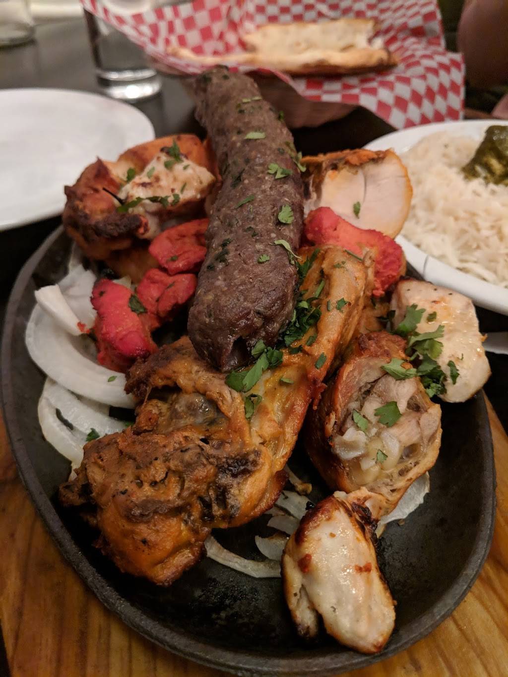 Eastern Flavours | restaurant | 4072 Walker Rd #5, Windsor, ON N8W 3T5, Canada | 5199727272 OR +1 519-972-7272